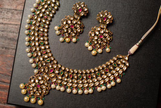 Kundan Necklace Set