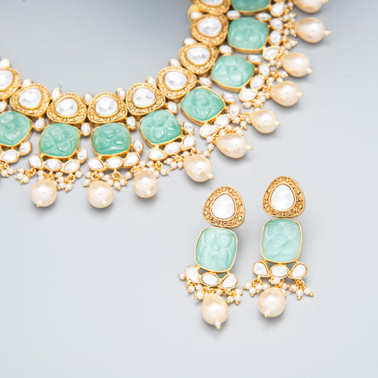 Kundan Necklace Set With Earrings Cut